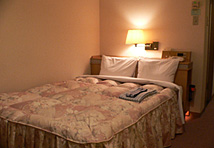 Single room(C)/double room